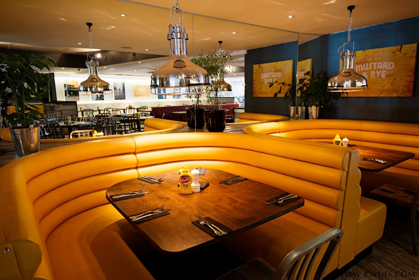 restaurant curved booth sofa