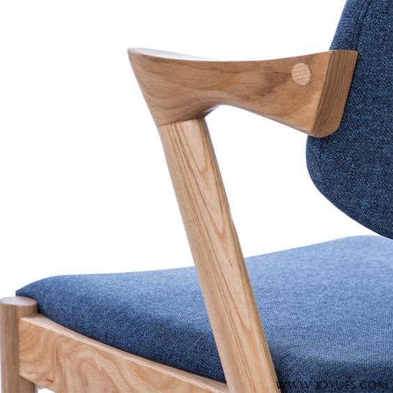 restaurant chairs wood grain detail